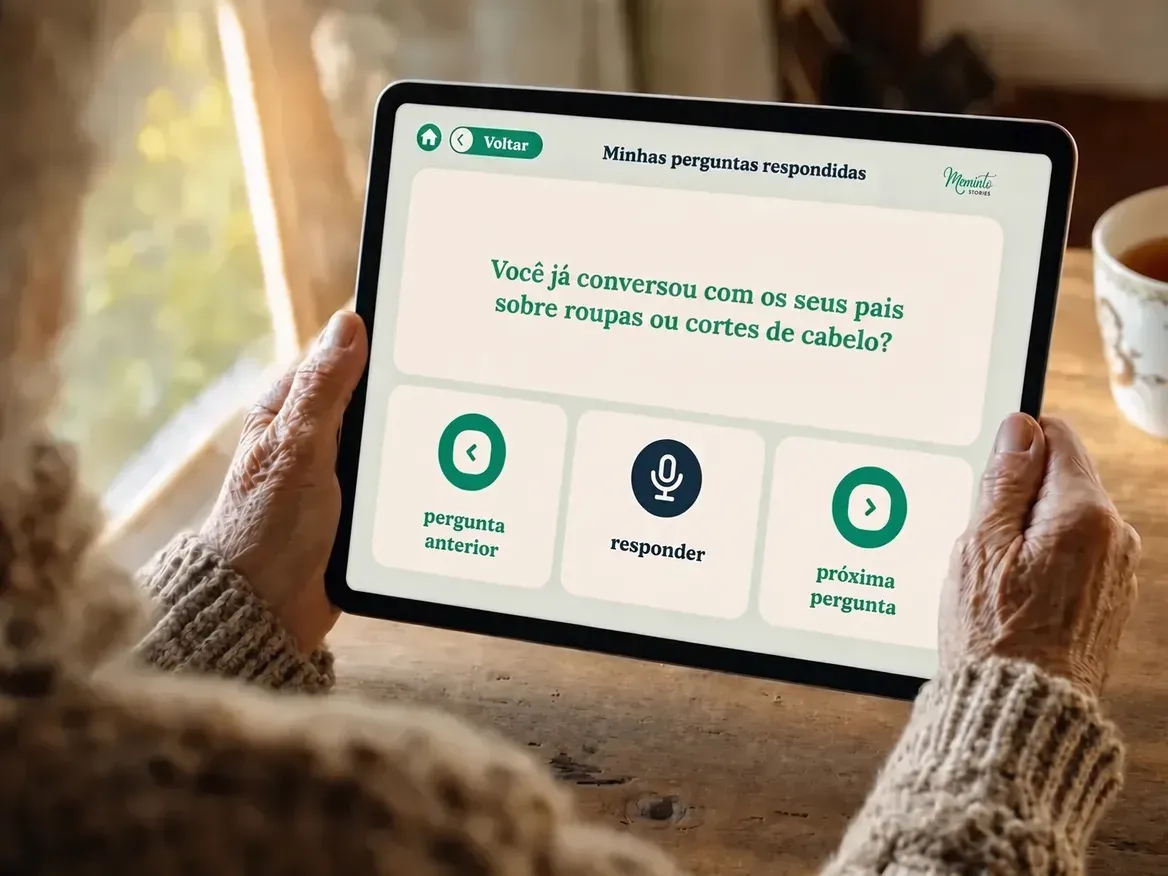 Pessoa responde a uma pergunta no tablet em português, sem escrever