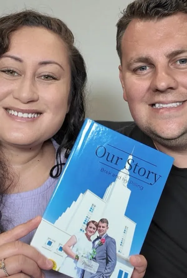 Die Familie Pilling with their own Meminto book