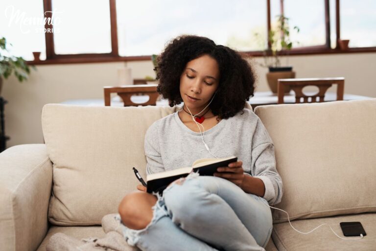 9 Senior Memory Book Ideas to Preserve a Lifetime of Stories + Prompts