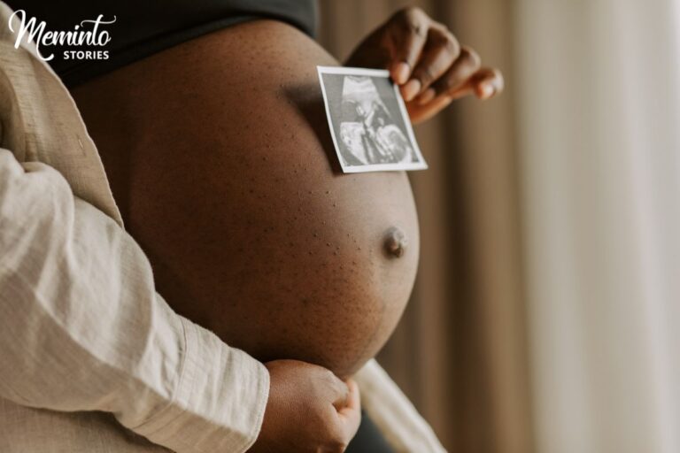 8 creative pregnancy memory book ideas to capture every kick and craving + Prompts